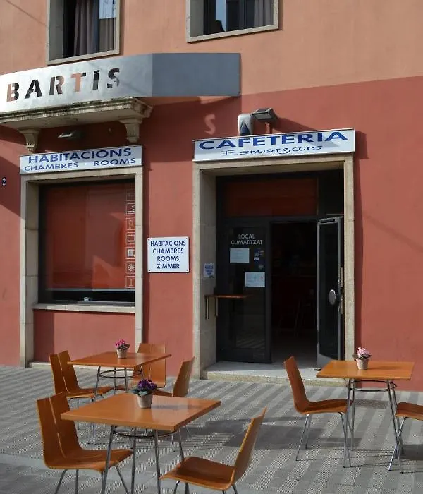 Hostal Bartis-1